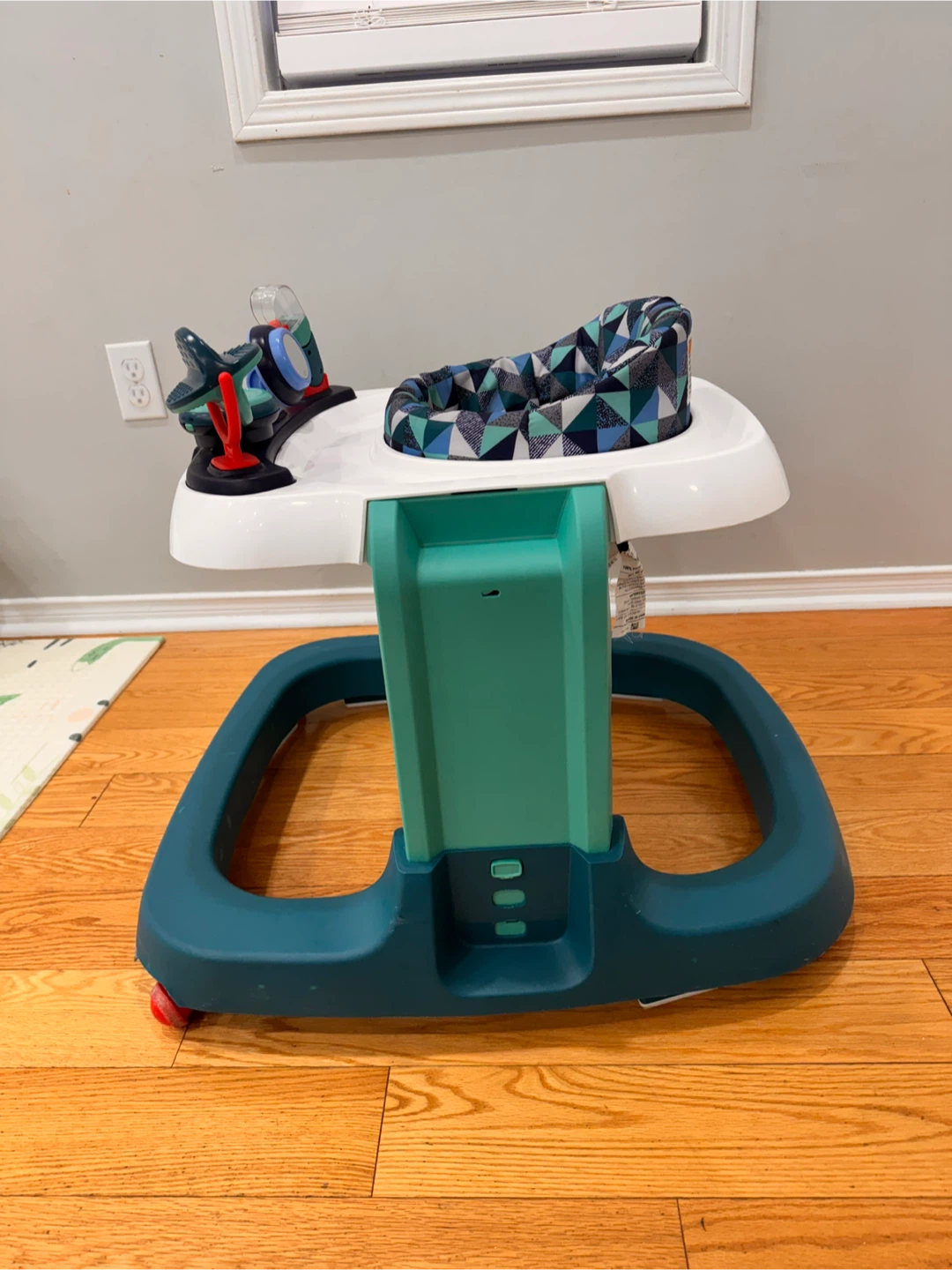 Safety 1st Baby Walker