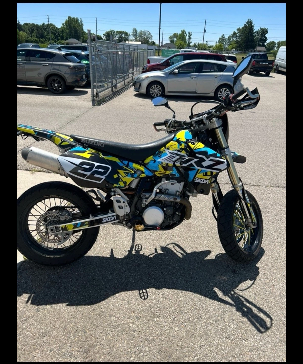Suzuki DR-Z motorcycle - photo 3