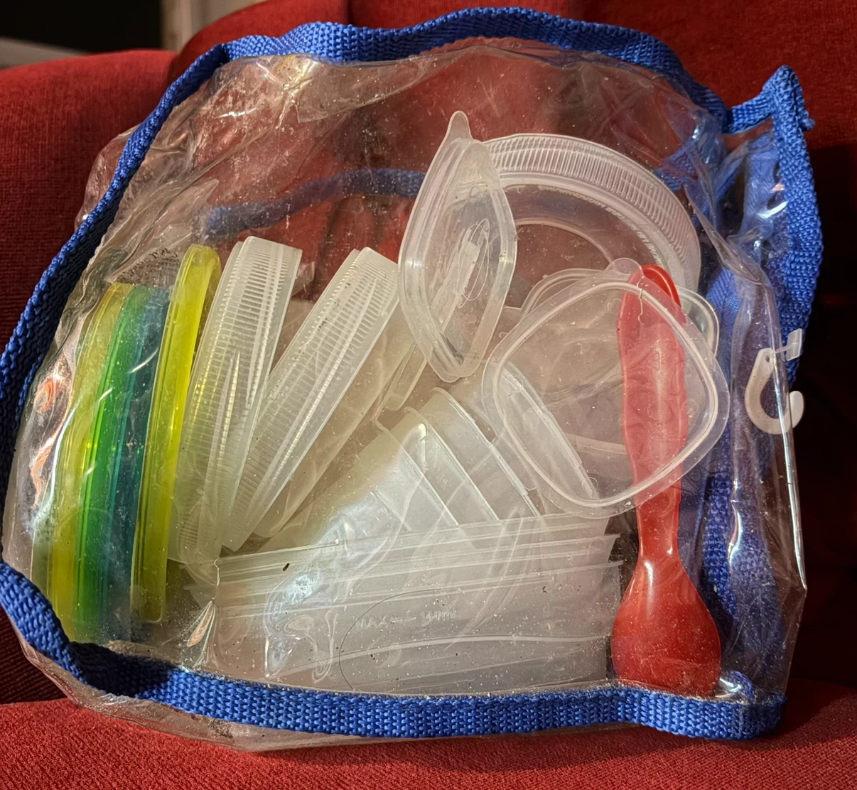 Baby food storage containers set