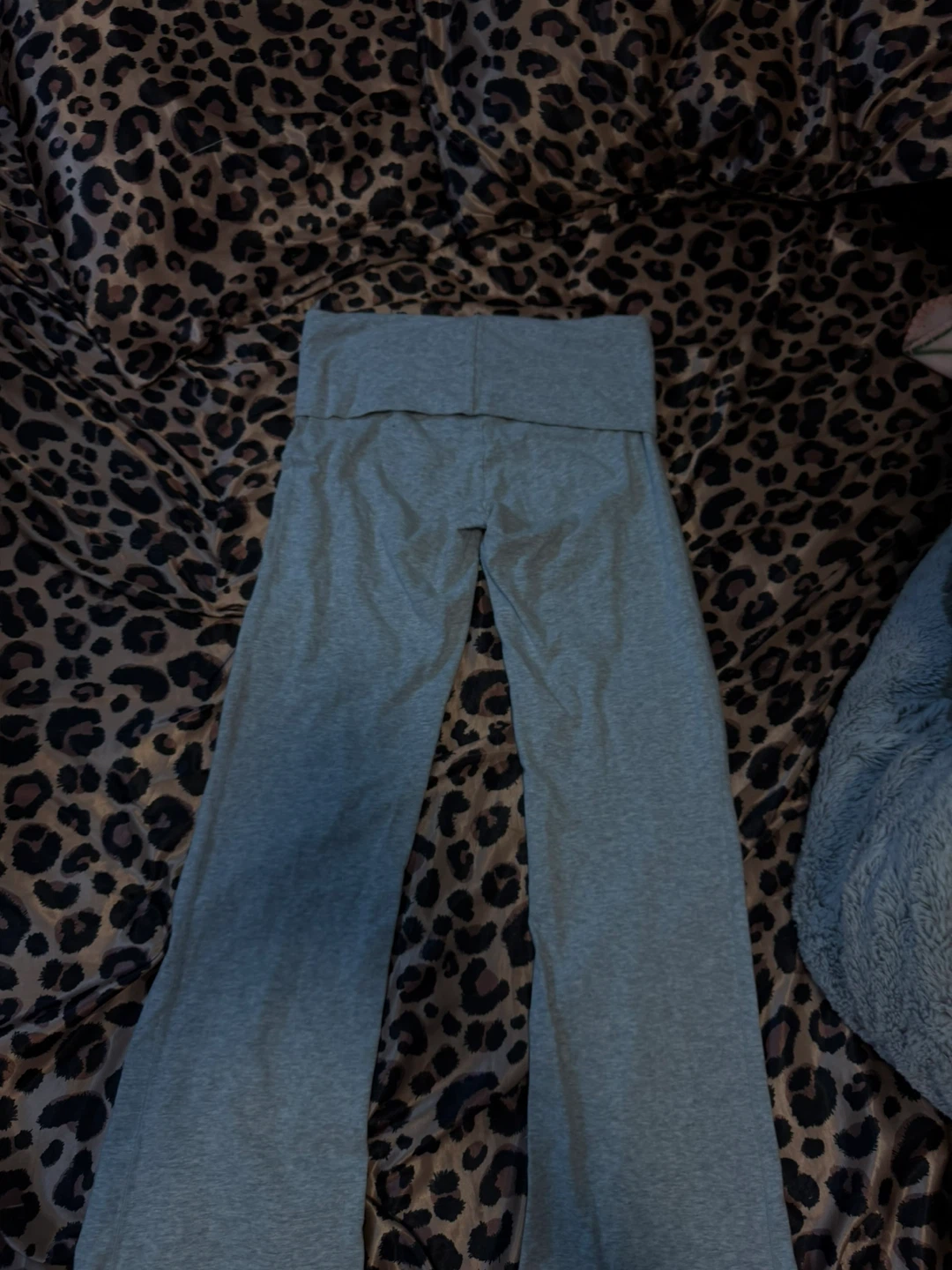 SKIMS foldover lounge pants - photo 3