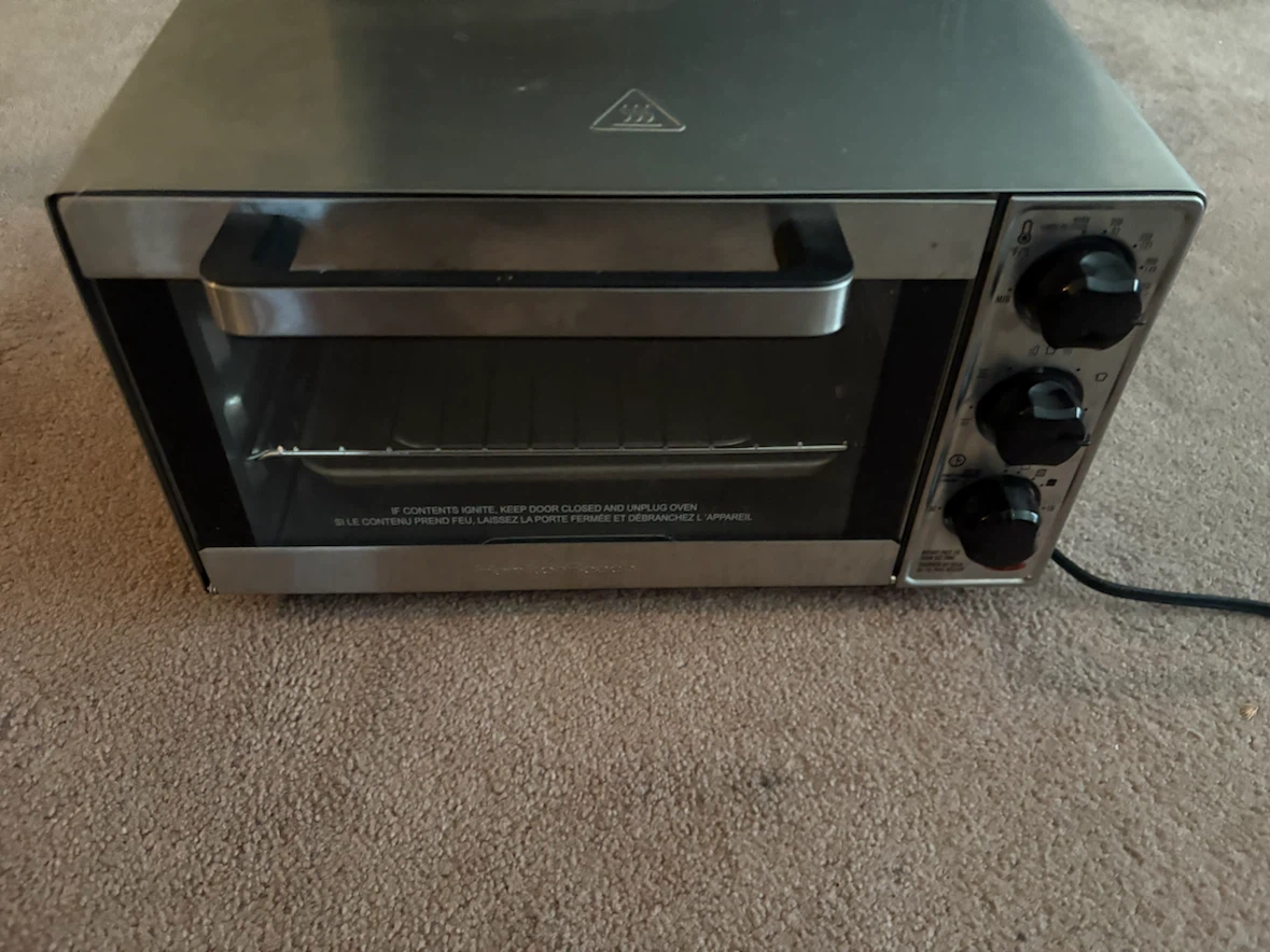 Hamilton Beach Countertop Toaster Oven - photo 2