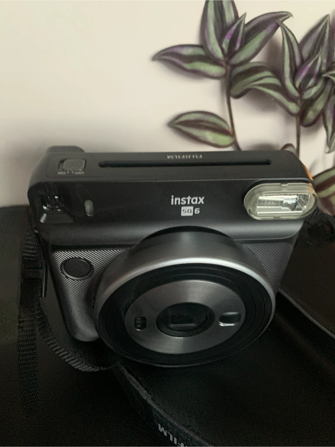 Fujifilm Instax Square SQ6 Instant Camera - photo 3