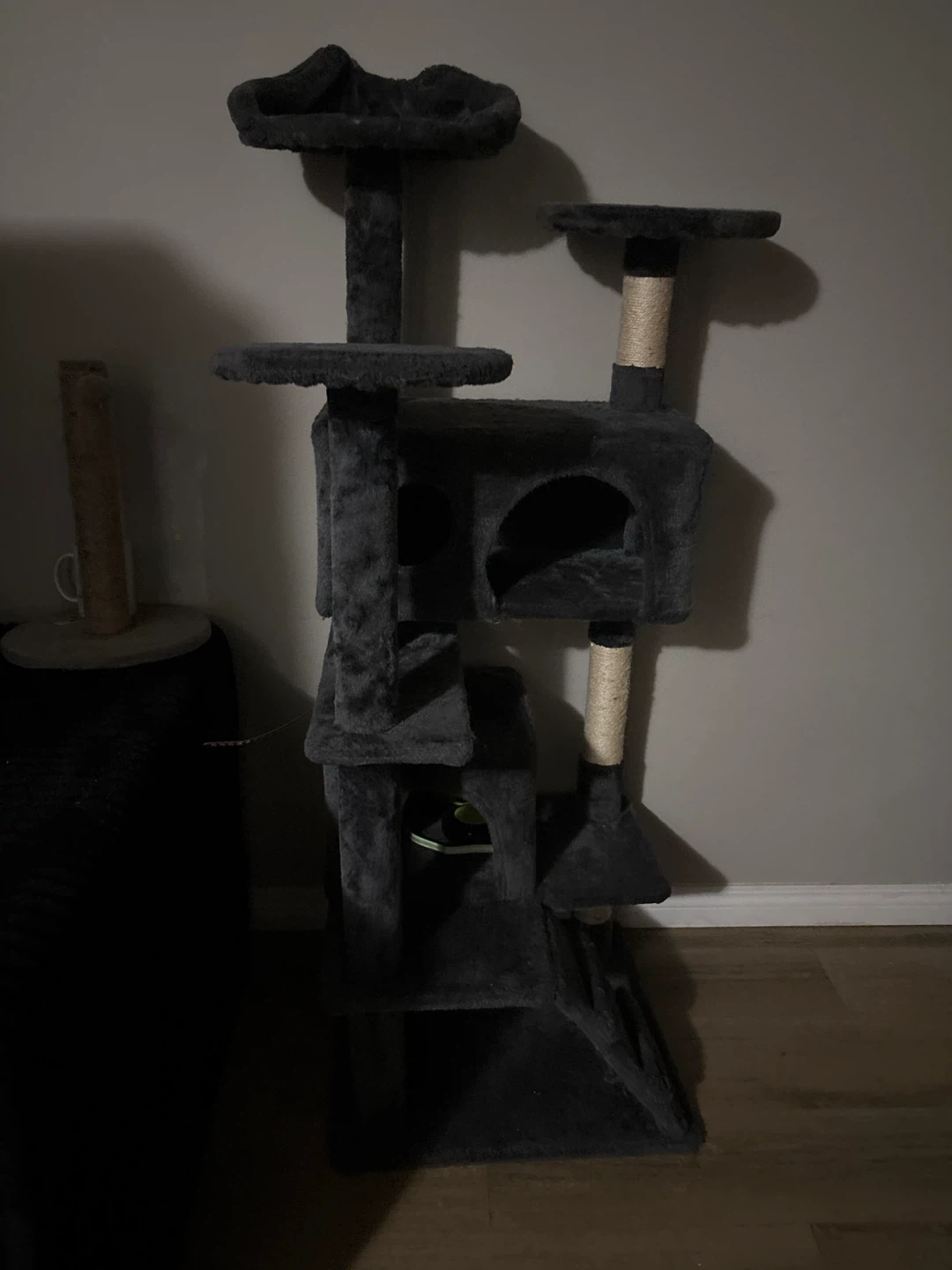 Dark Grey Multi-Level Cat Tree