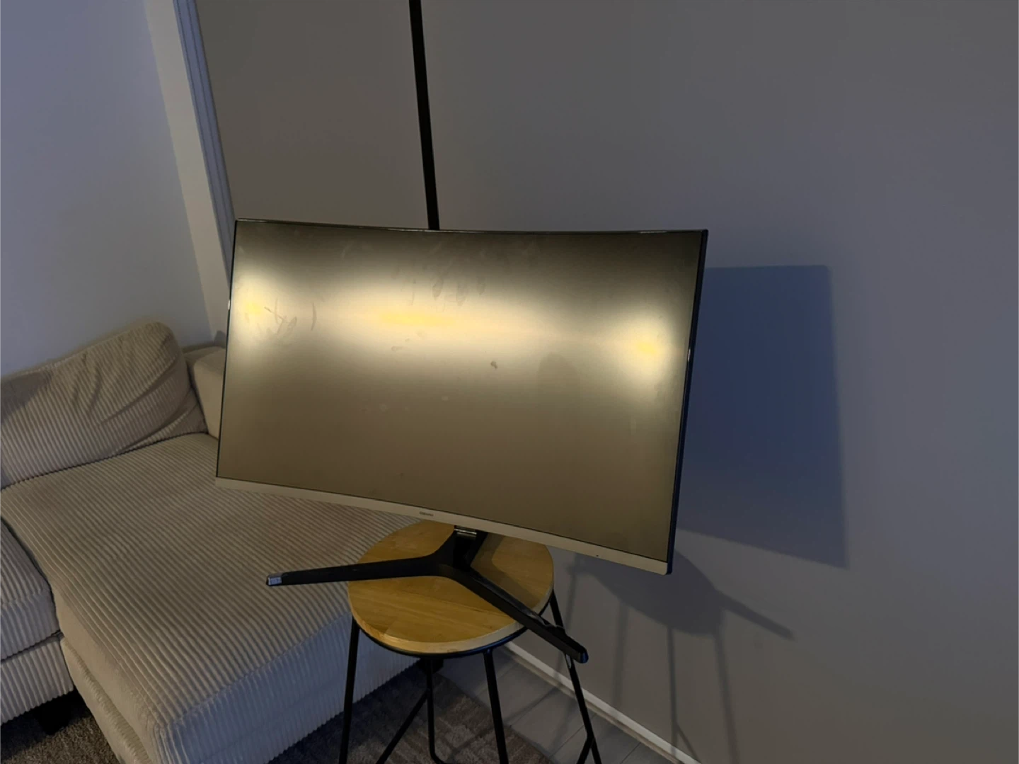 Samsung Curved Gaming / Office Monitor - [32 inch] - photo 4