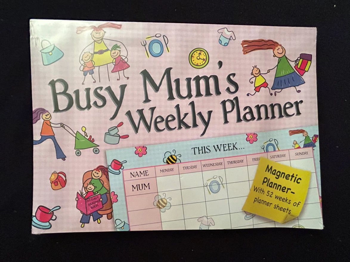 Brand New, Magnetic, “Busy Mum’s Weekly Planner”