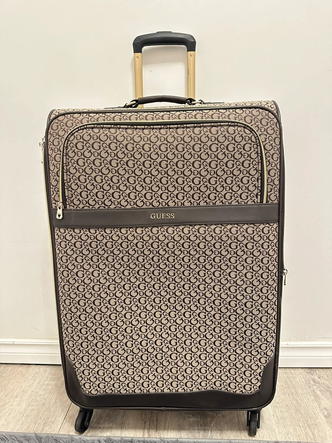Guess Luggage large size