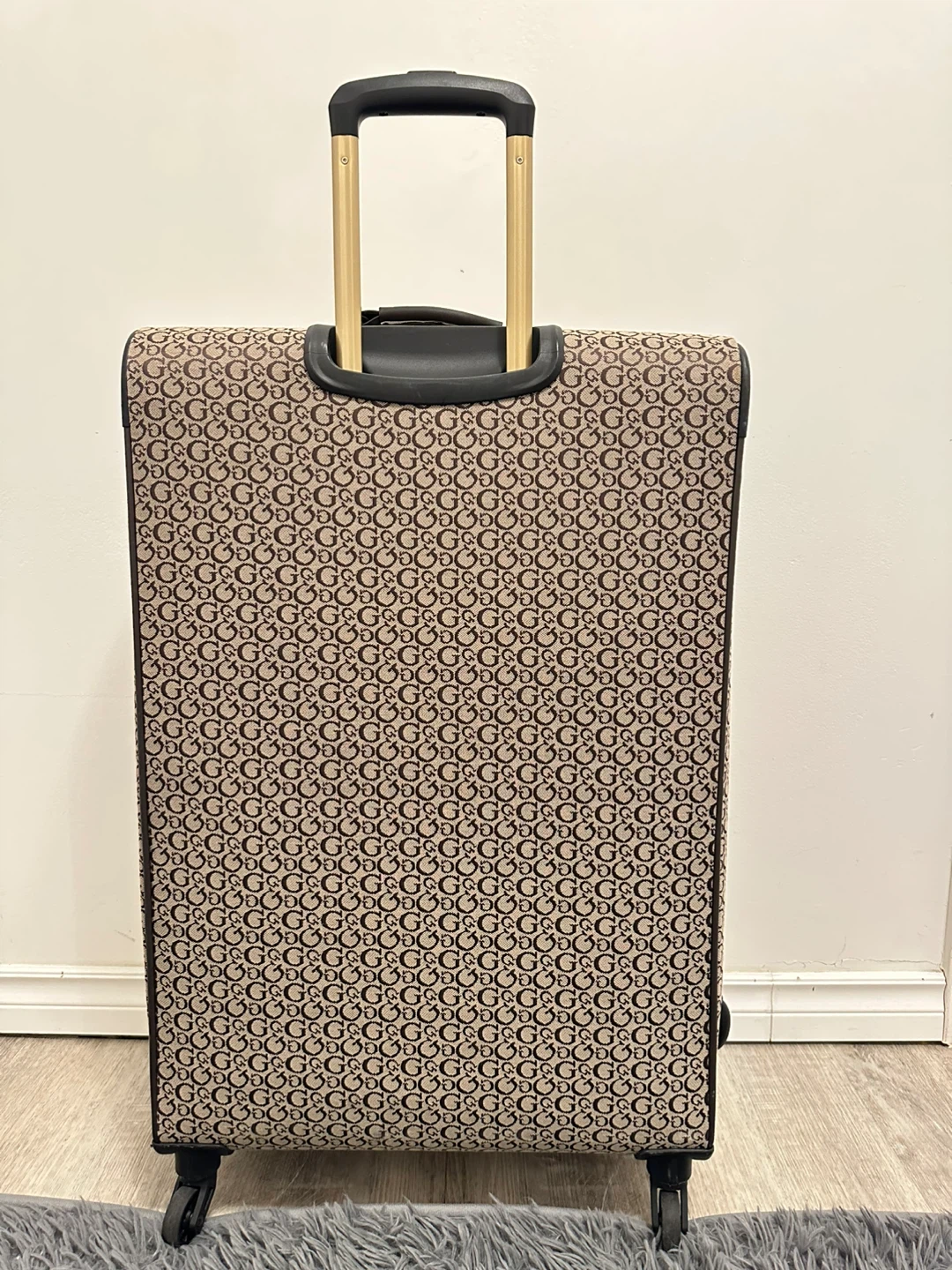 Guess Luggage large size - photo 3