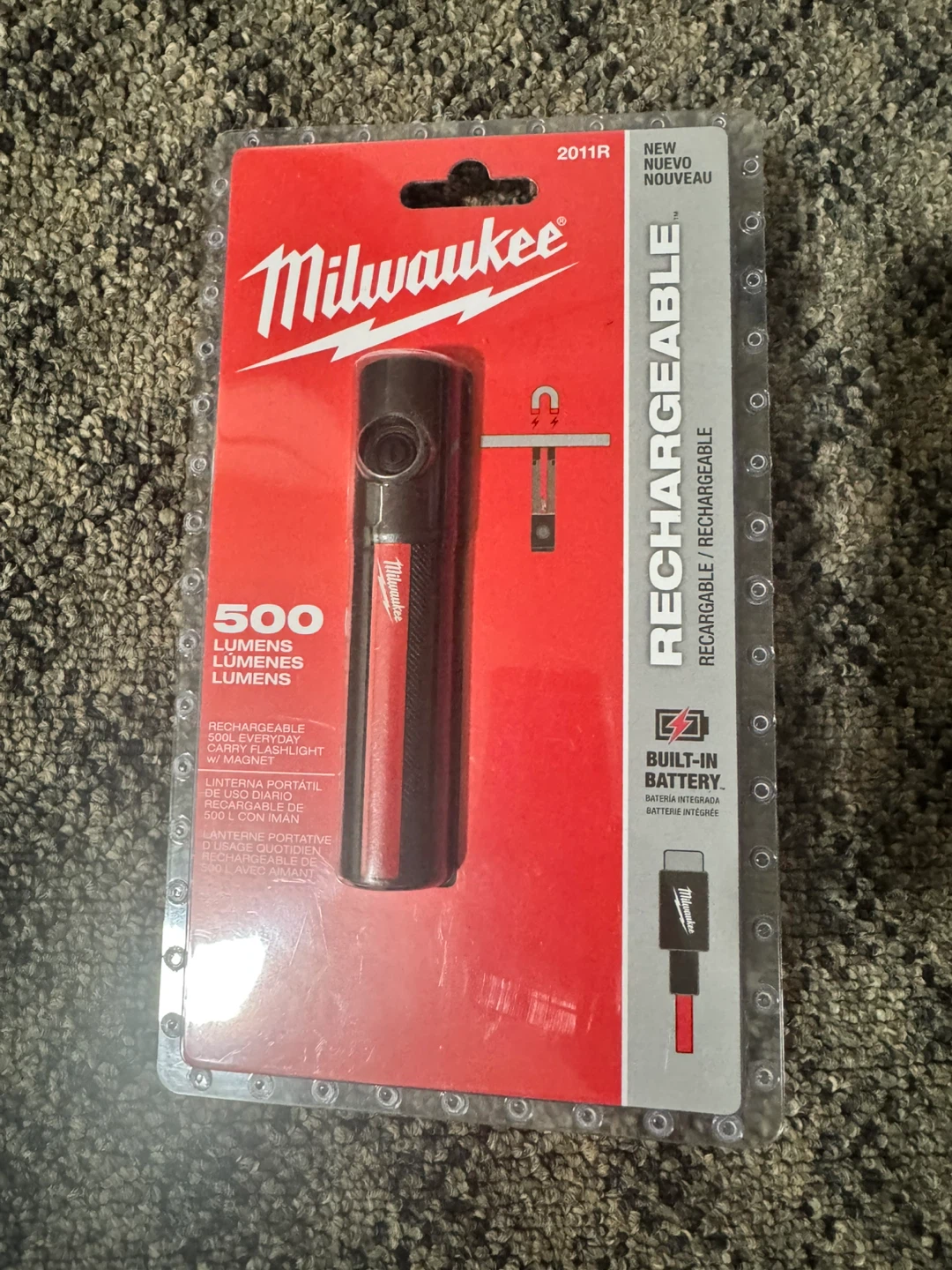 Milwaukee 500 Lumens Rechargeable Flashlight 2011R