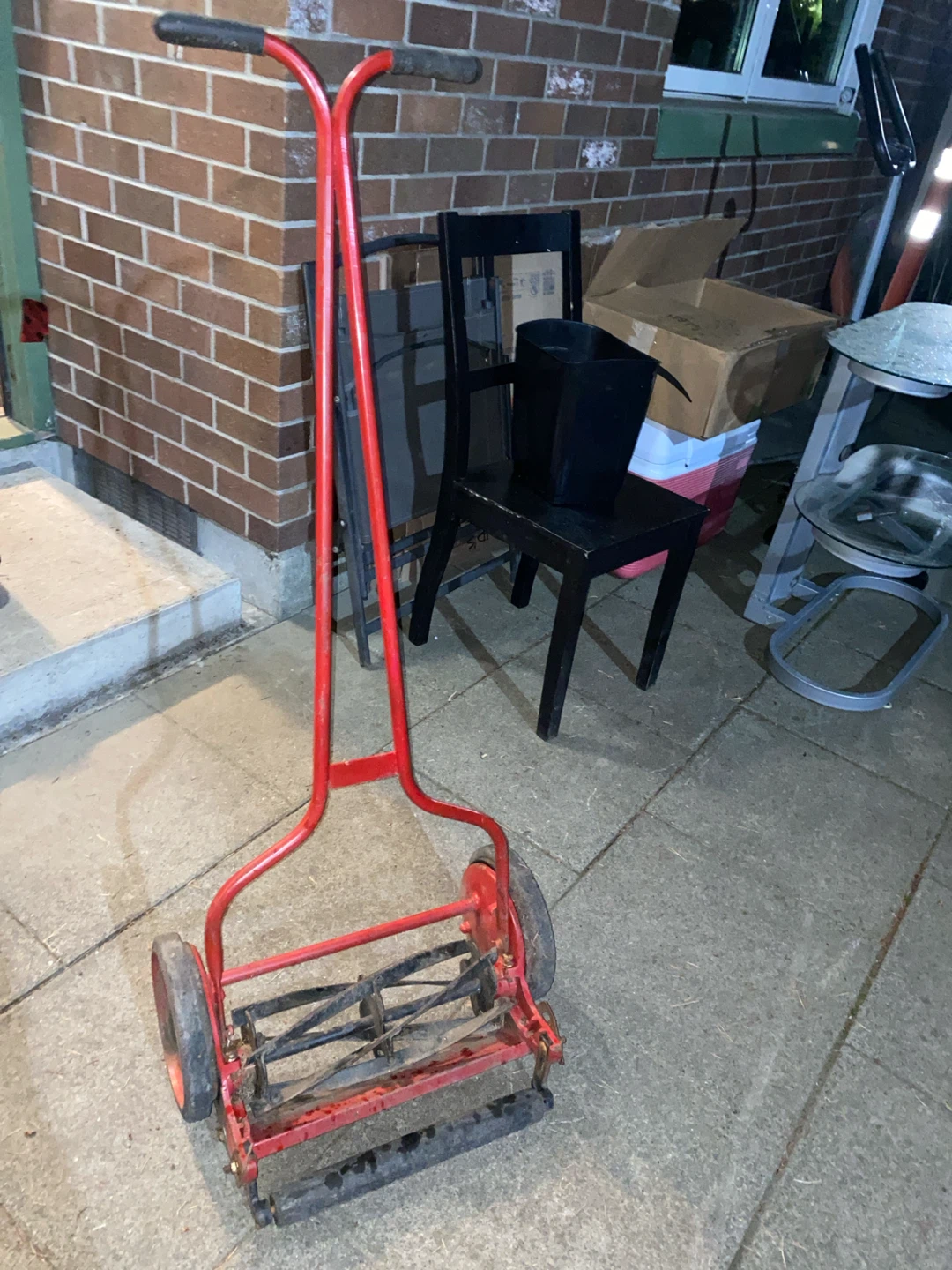Red Manual Push Lawn Mower