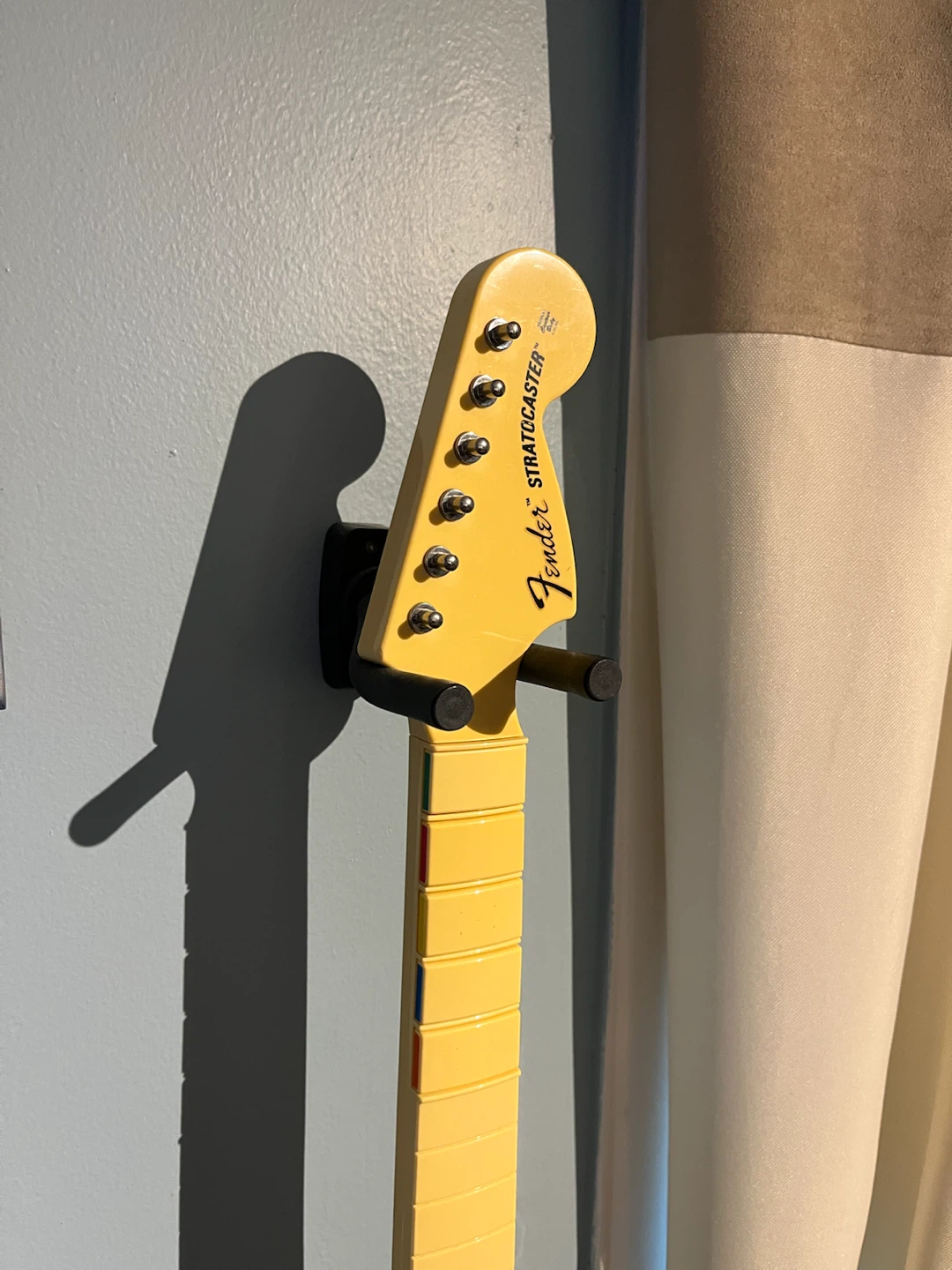 Rock Band. Guitar, Game & Adapter - photo 5