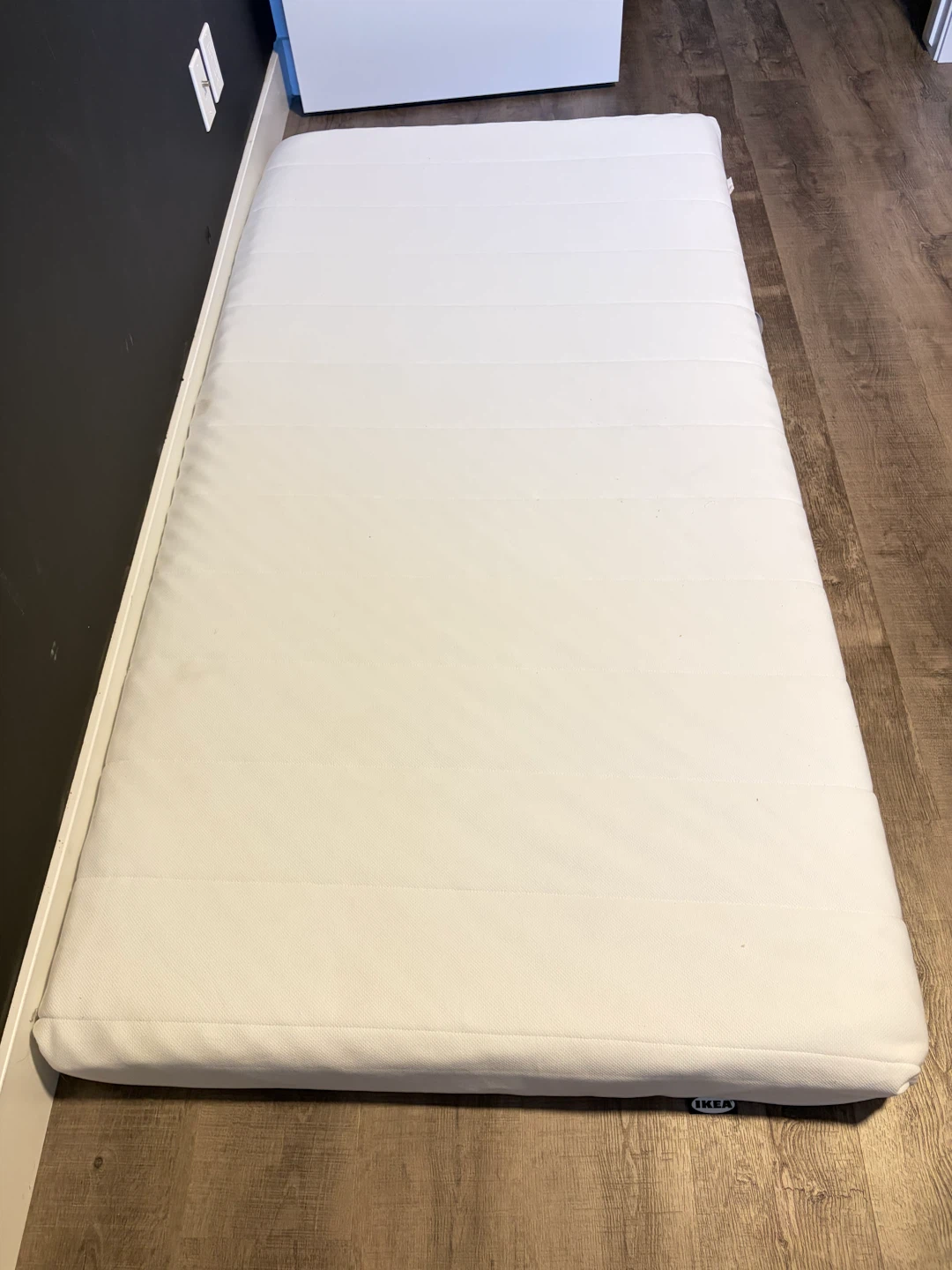 IKEA Twin size white mattress