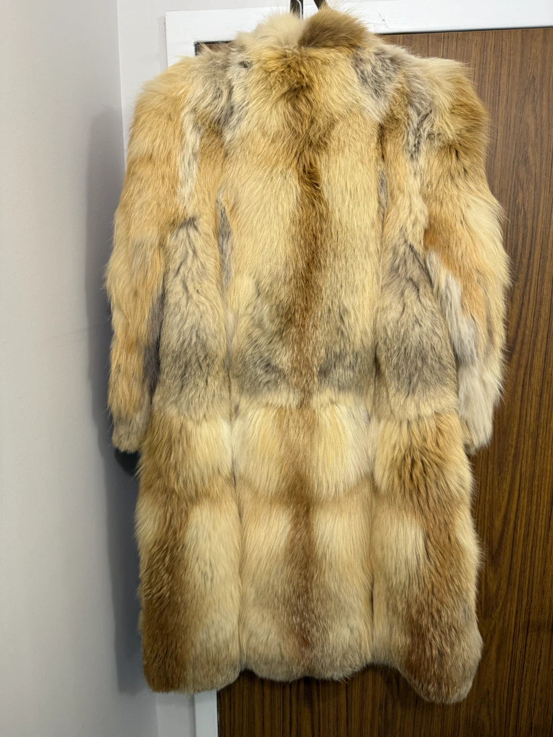 Full Length Luxurious Golden Fox Fur Coat - photo 2