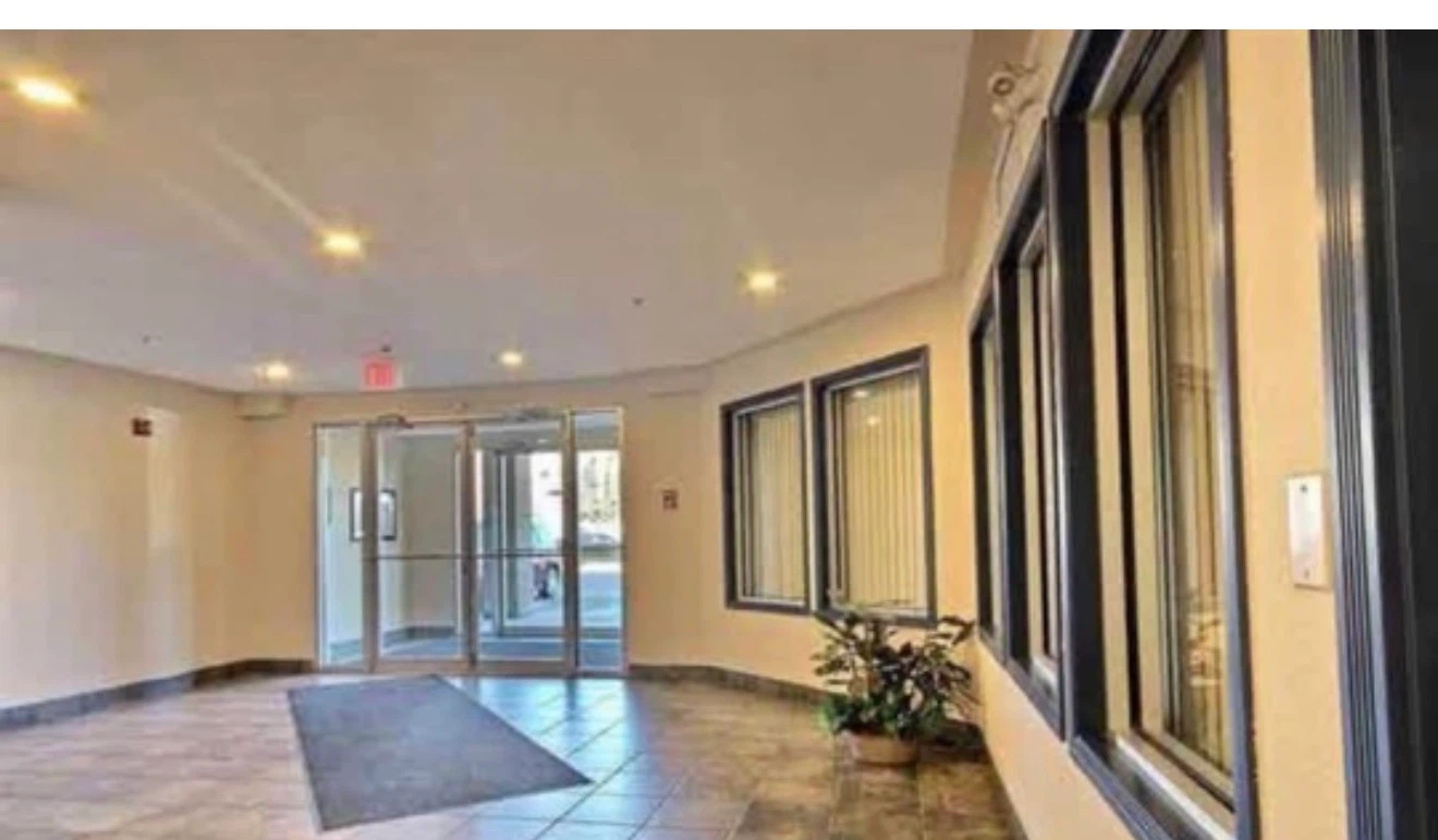 For sale 2bed 2bath condo 11325-83 st nw - photo 3