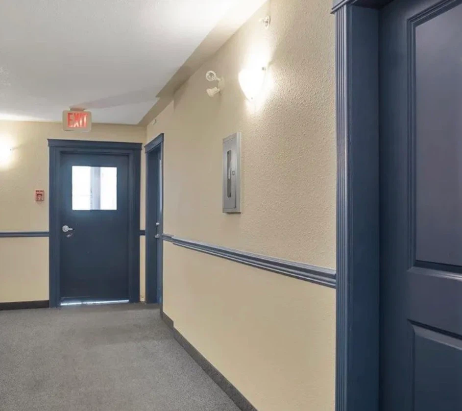 For sale 2bed 2bath condo 11325-83 st nw - photo 4