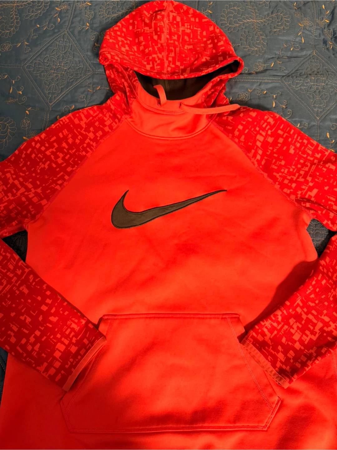 Nike Dri-Fit Hoodie - Red - Size M - photo 2