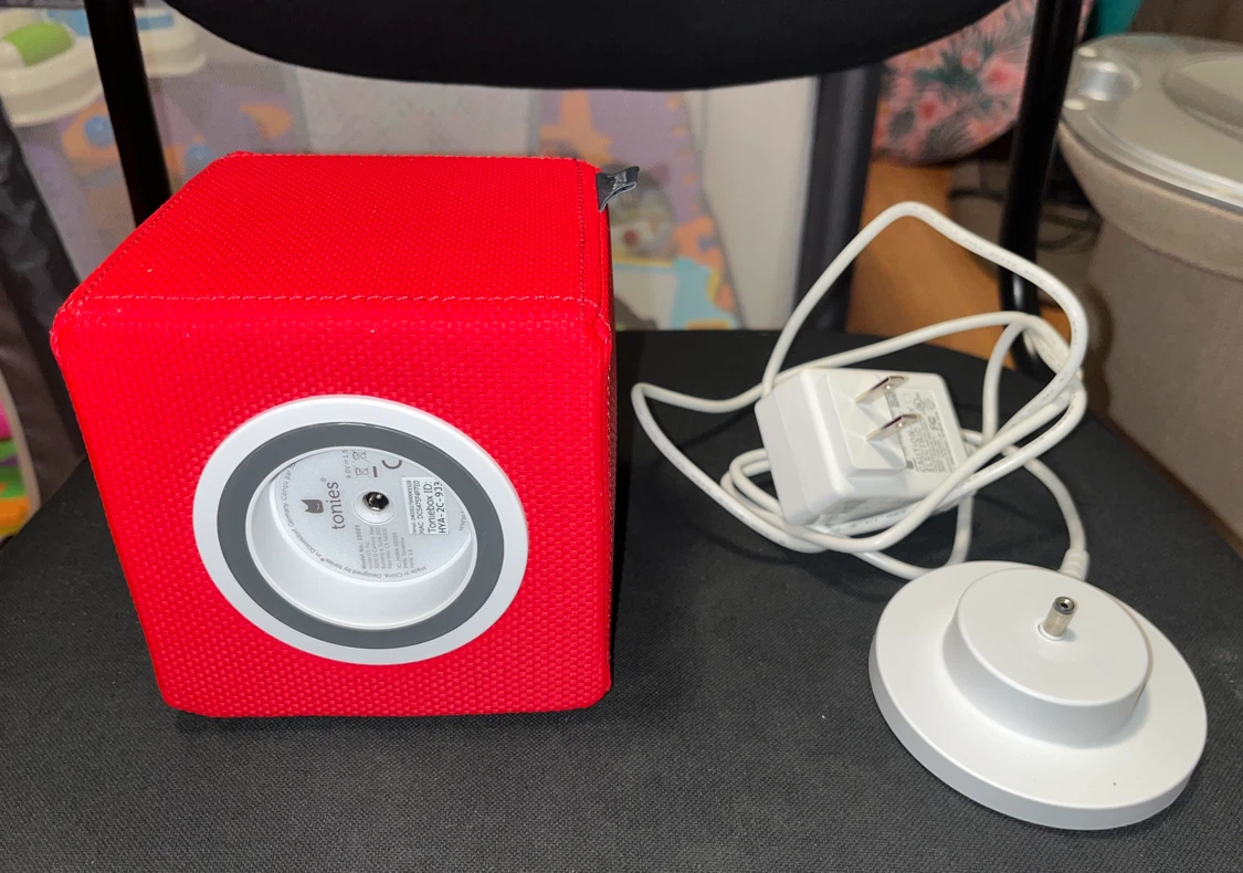 Red Toniebox 1 Audio Player Tonies for baby and kids - photo 2