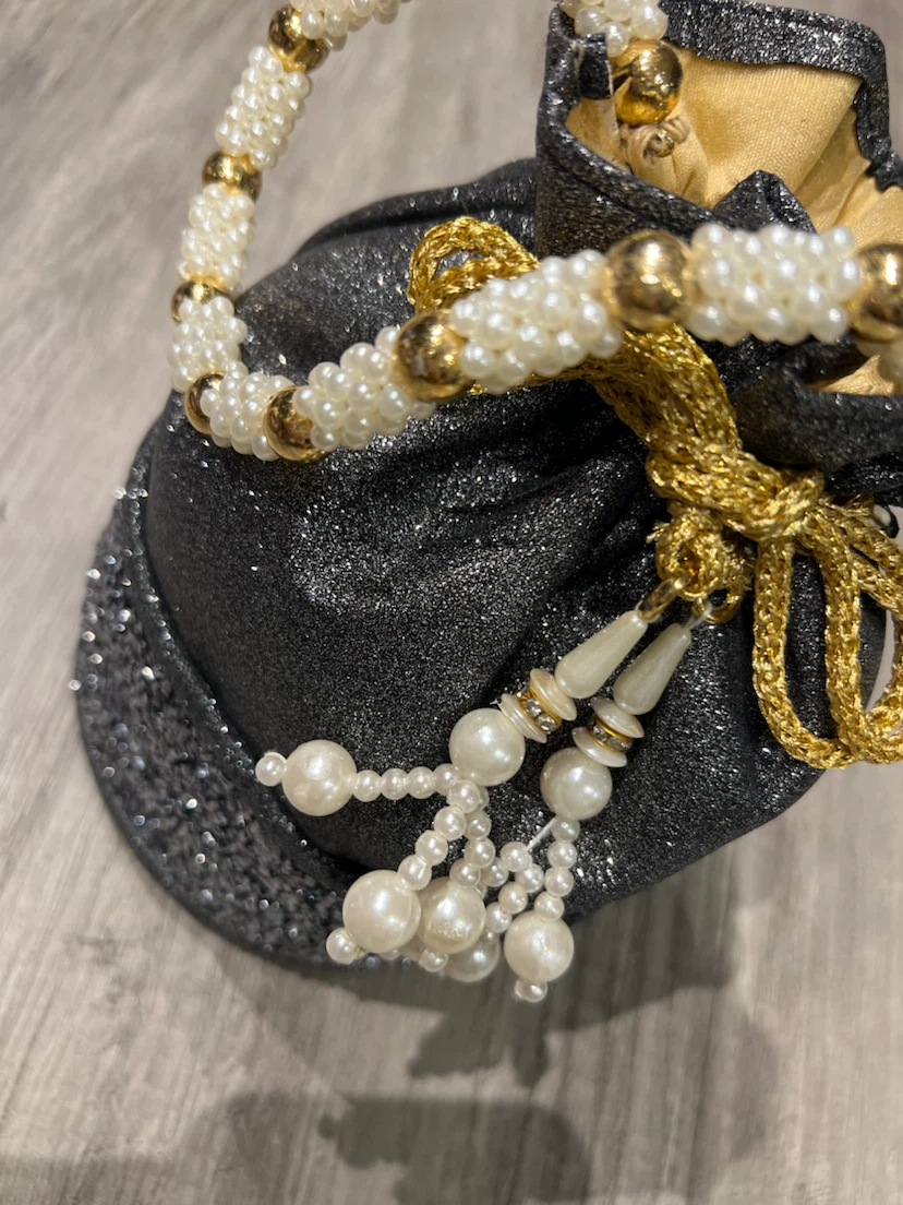 Sparkly Dark Grey Potli Bag with Pearl Detailing - photo 4