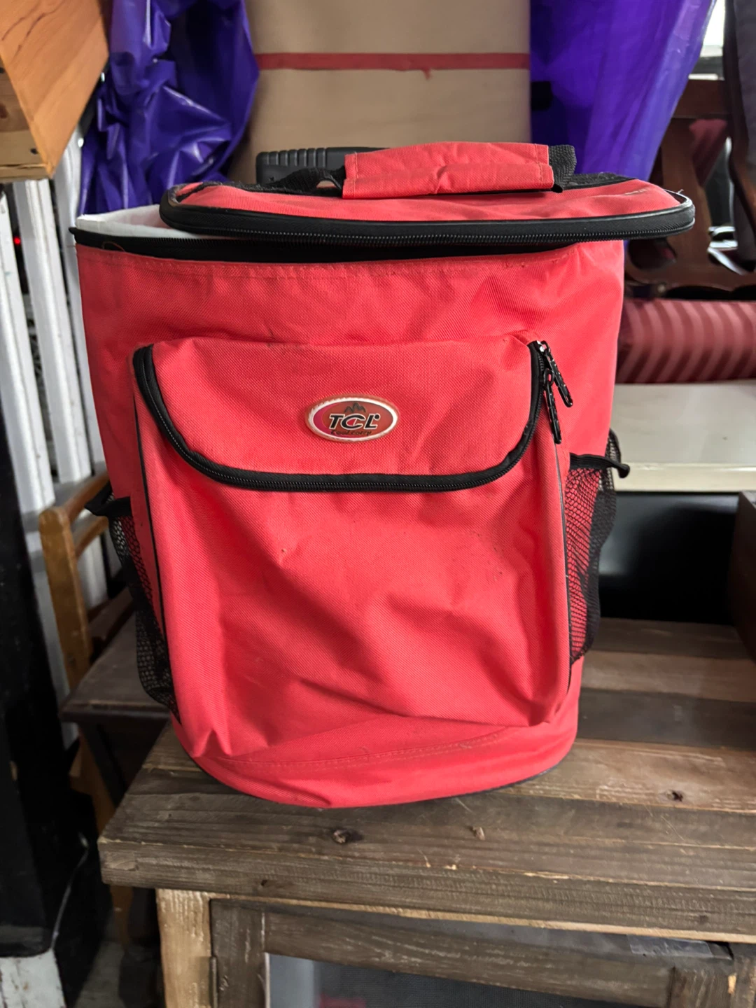 TCL Red Insulated Cooler Bag - photo 4