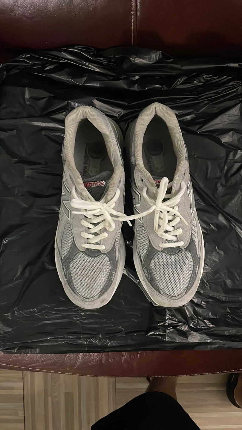New Balance 990v6 Grey Sneakers - photo 3