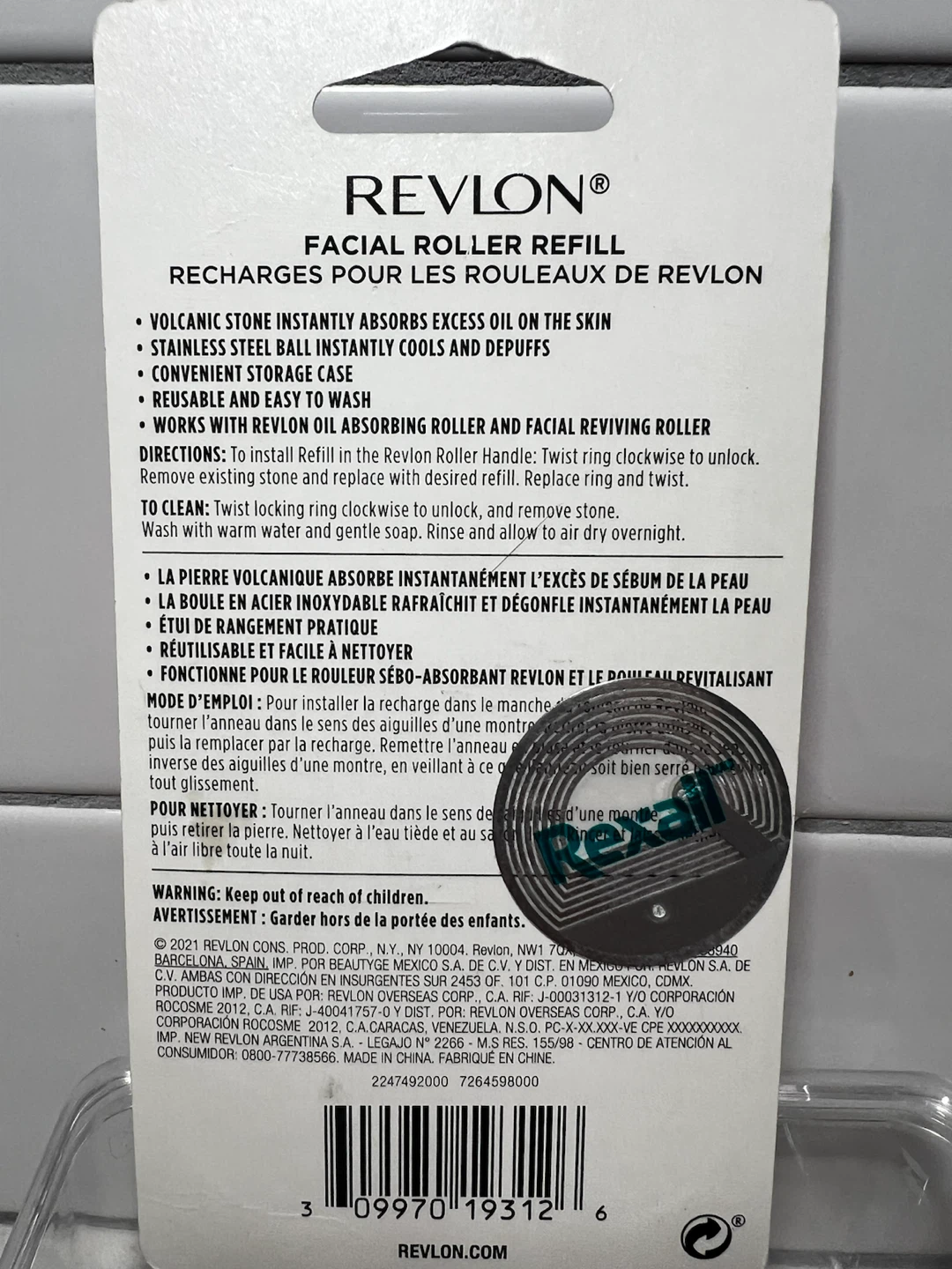 NEW Revlon Skin Reviving Roller and Refill Pack - photo 5