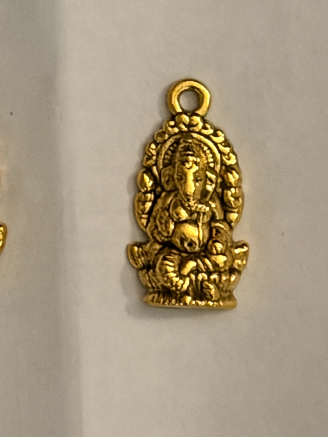 Set of 5 Ganesha Gold-Tone Metal Pendants - photo 4