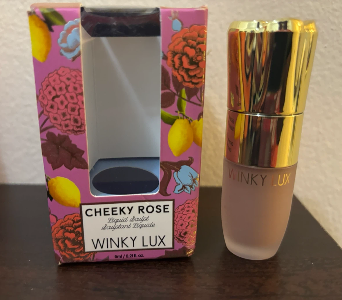 NEW-Winky Lux Cheeky Rose Liquid Sculpt