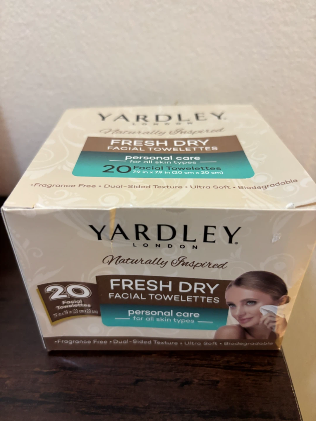 Yardley London Fresh Dry Facial Towelettes 20 Pack