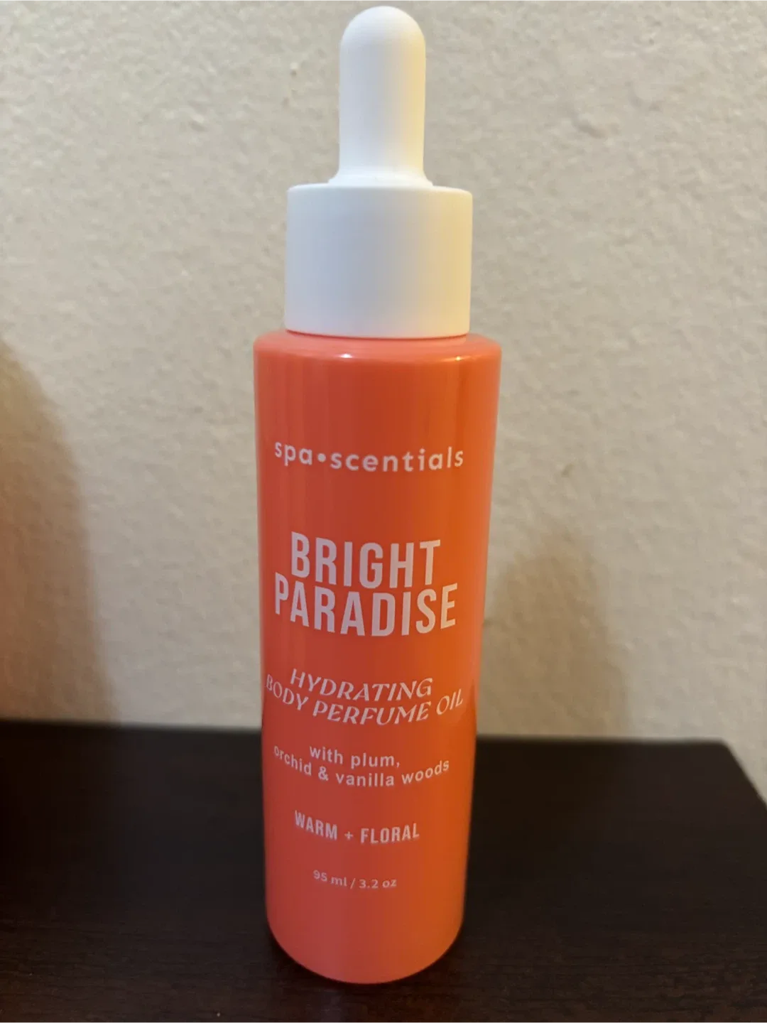 NEW-spa scentials Bright Paradise Hydrating Body Perfume Oil