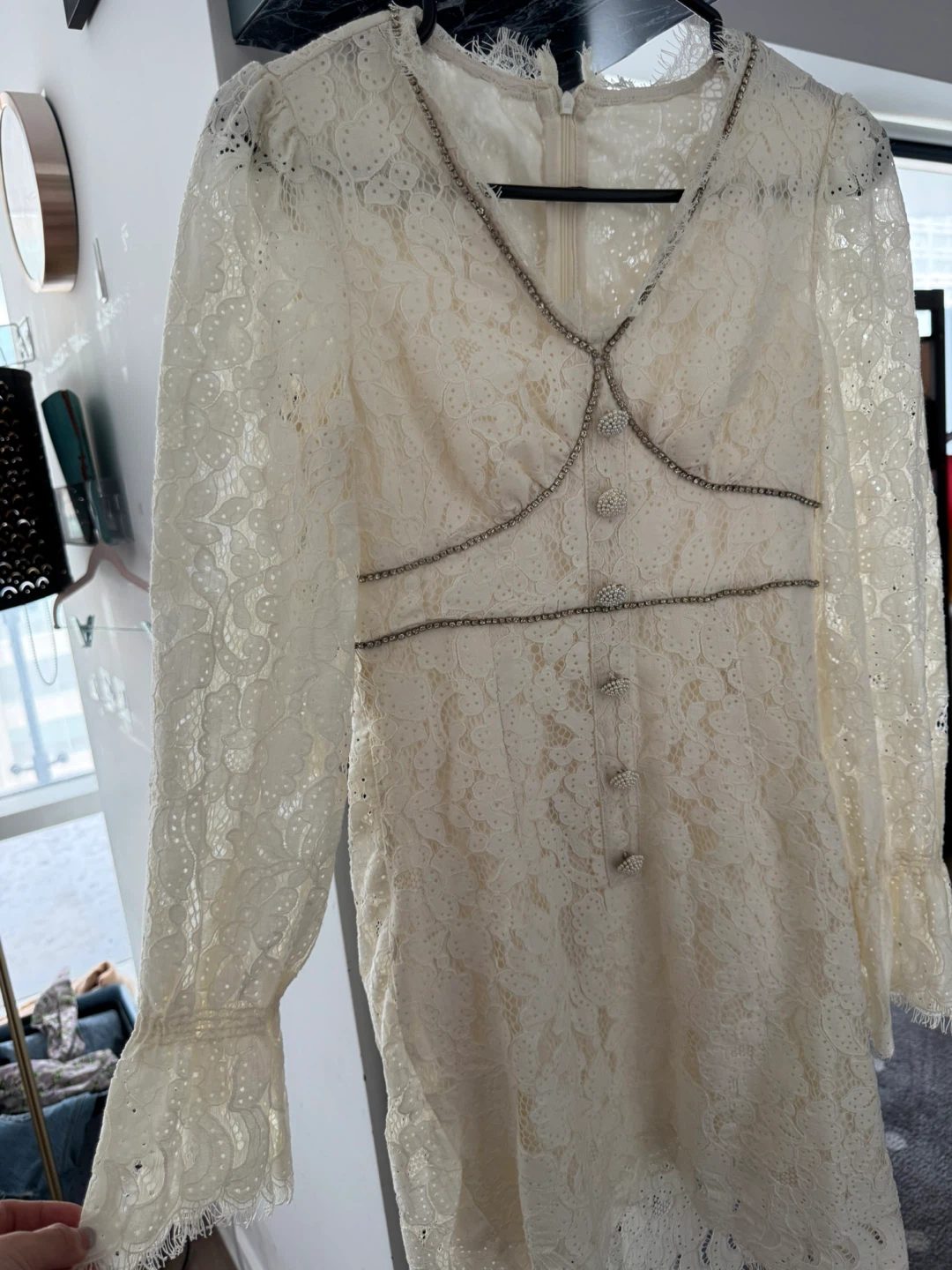 Size XS Cream Lace Long Sleeve Dress