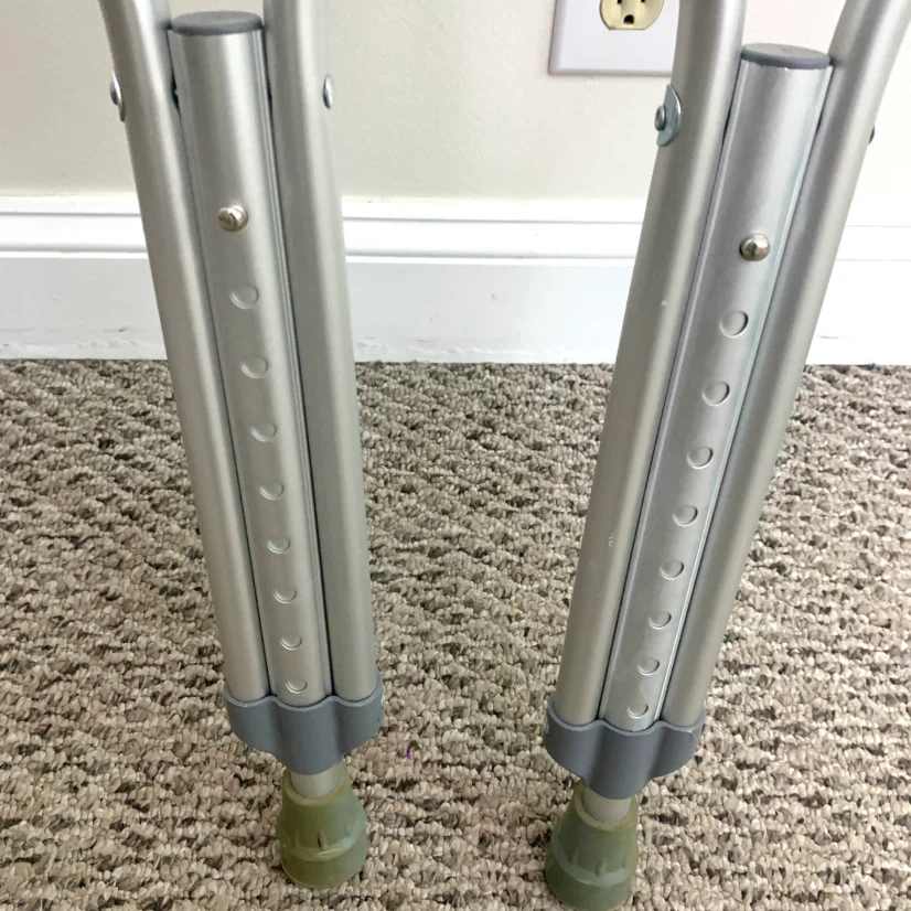 Adjustable Crutches Aluminum Underarm Walking Mobility Aid Pair - photo 4