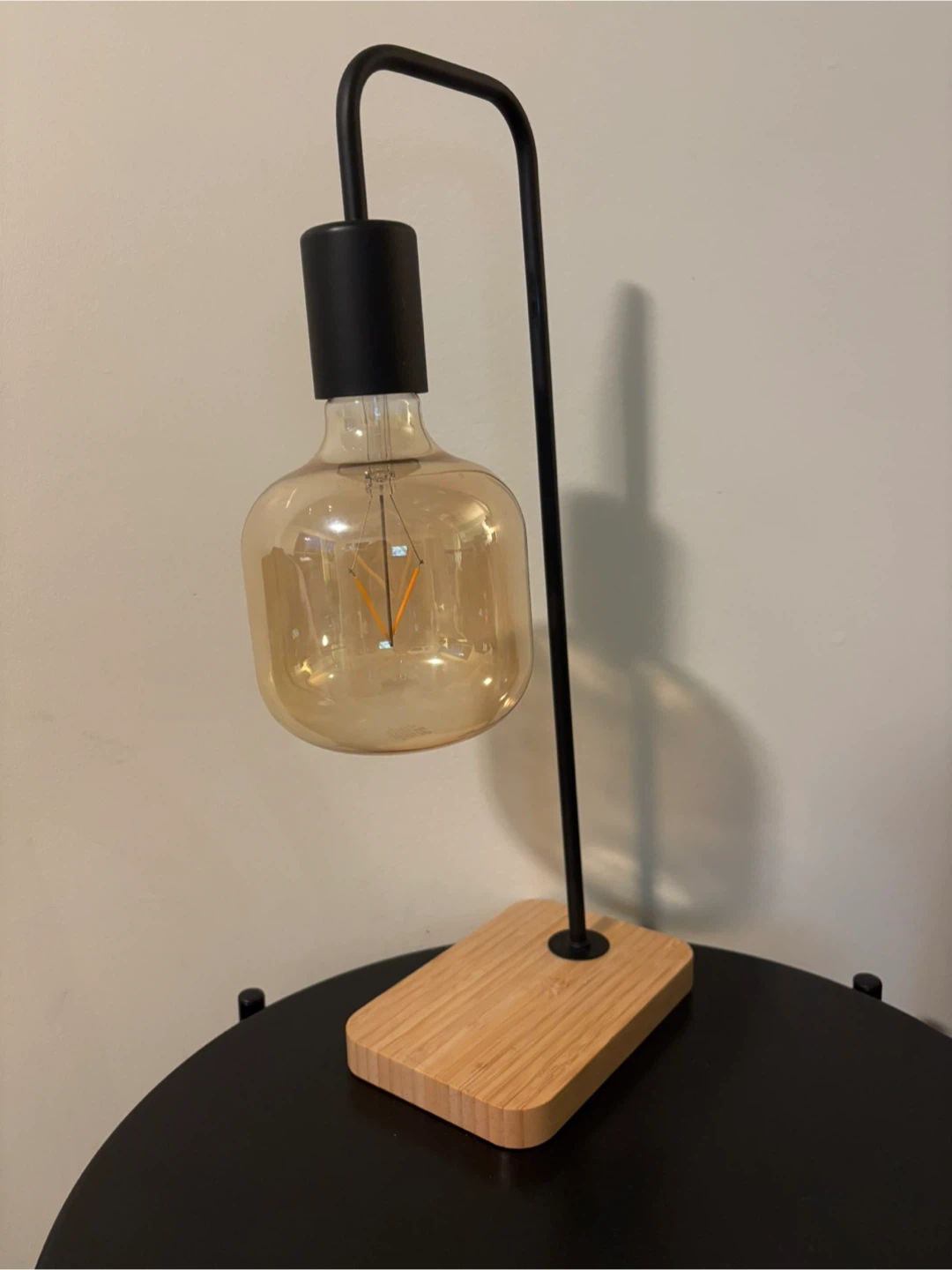 Minimalist Industrial Table Lamp