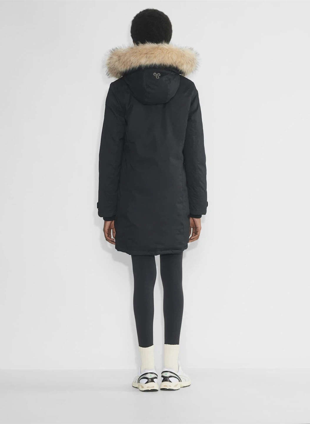 Aritzia TNA Black Winter Parka - photo 2