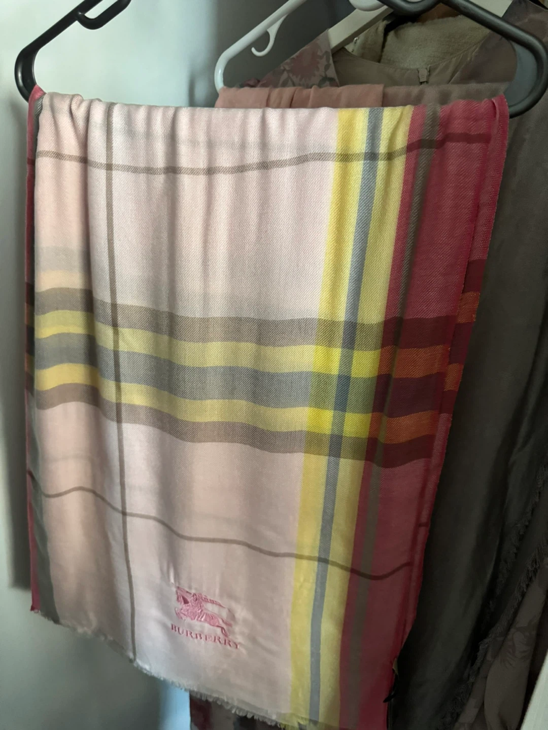 Burberry Plaid Scarf - photo 3