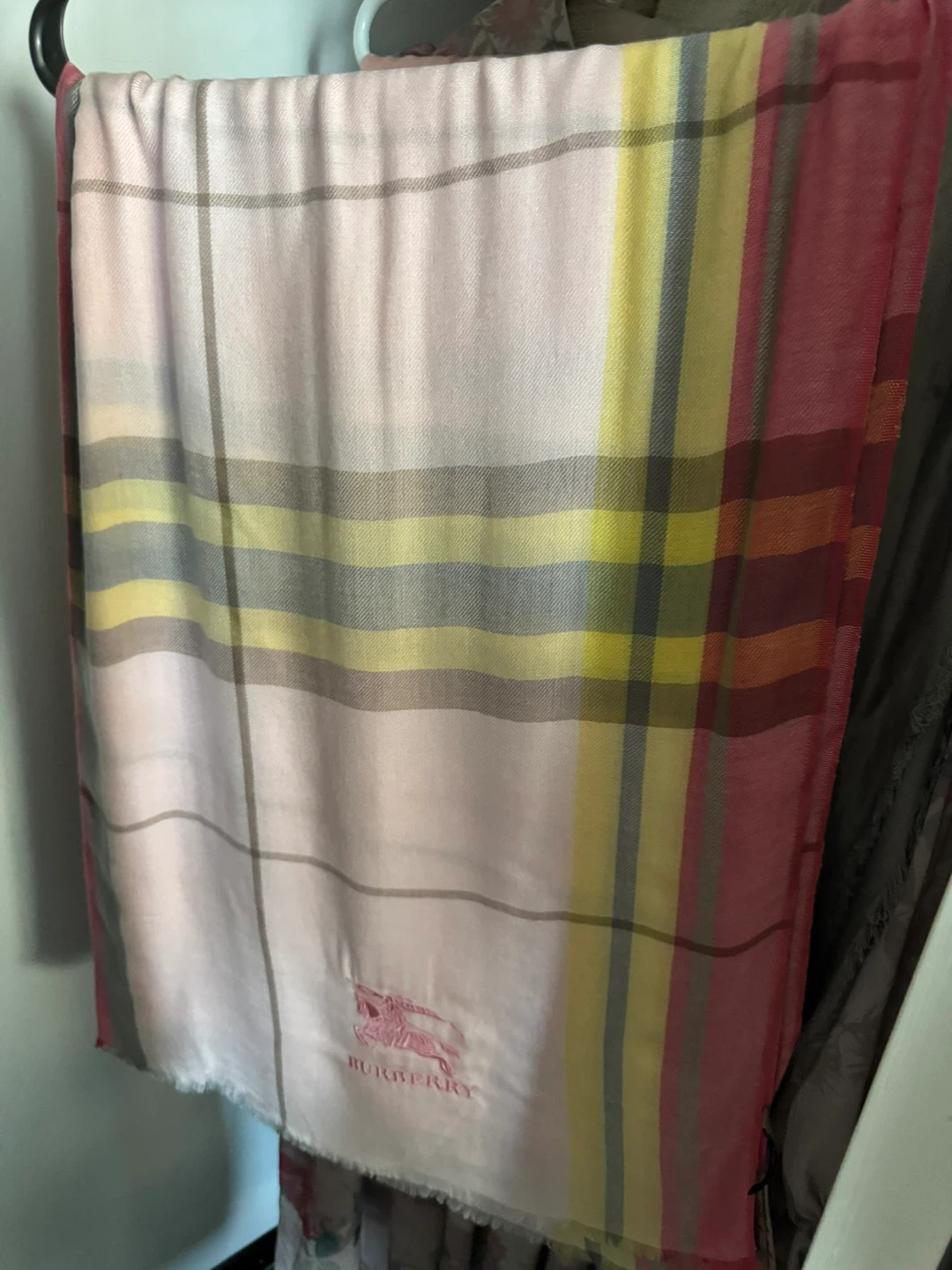 Burberry Plaid Scarf - photo 4