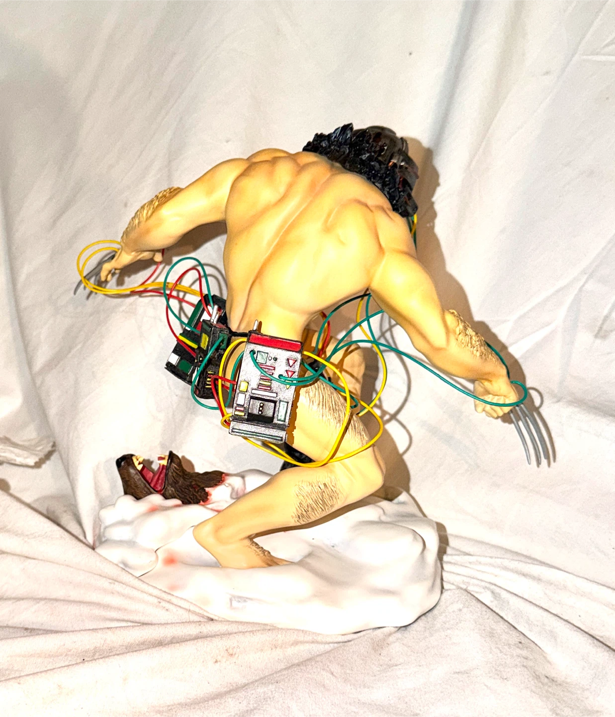 Art Asylum Marvel Weapon X Wolverine Limited Edition - photo 5