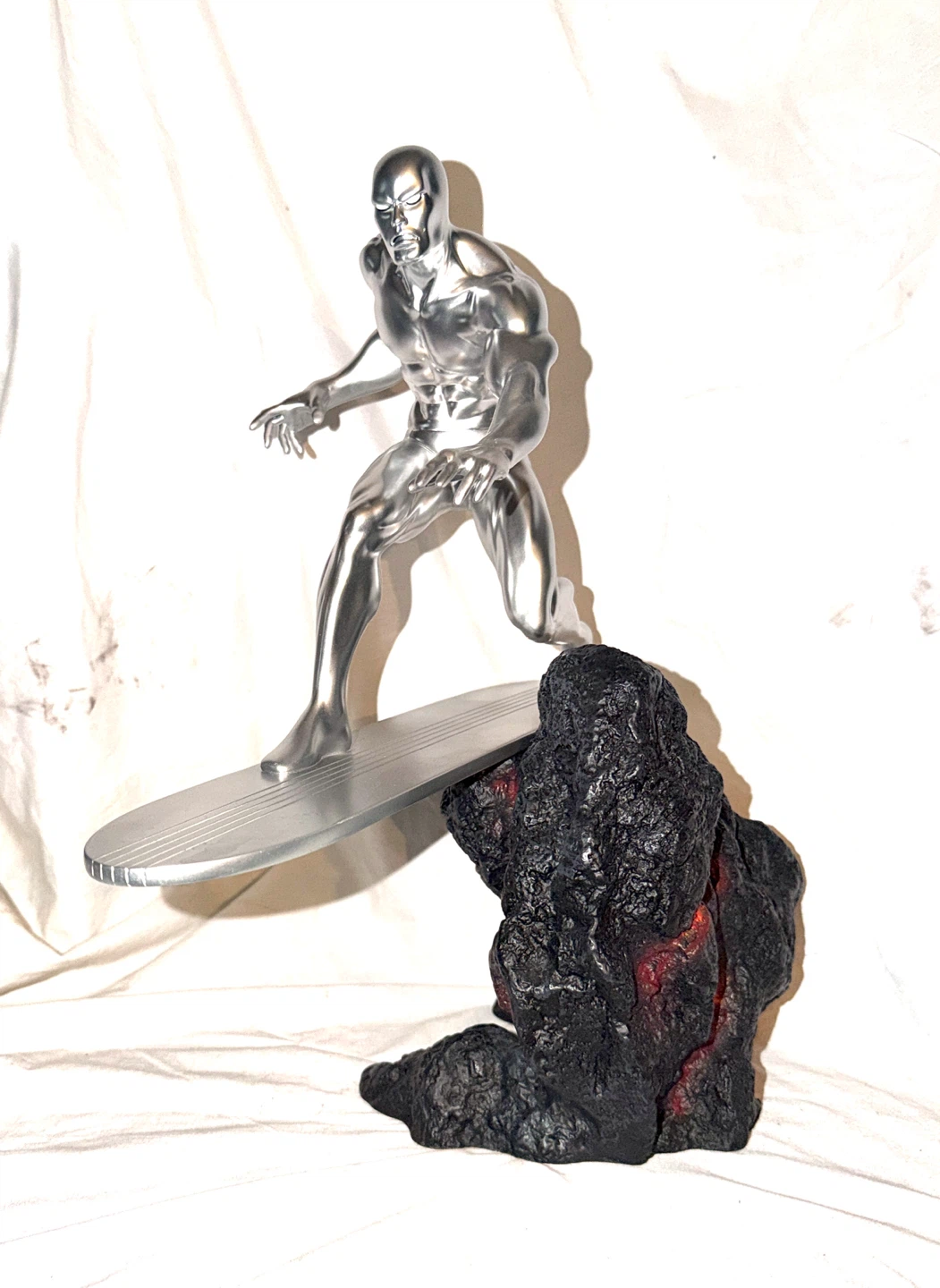 Hard Hero Silver Surfer Marvel Limited Edition Statue - photo 2