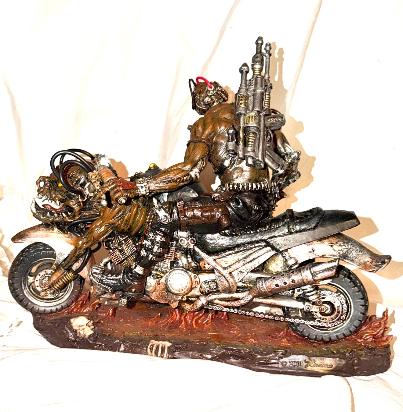 2001 Kerama Cyborg Monster Rider Figure - photo 2