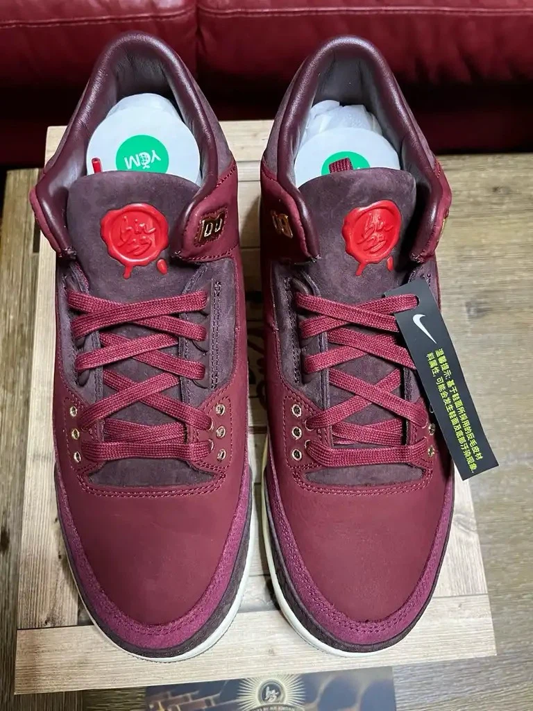 Nike Air Jordan 3 Retro OG PRM Burgundy “BIN 23” Size 8 - photo 2