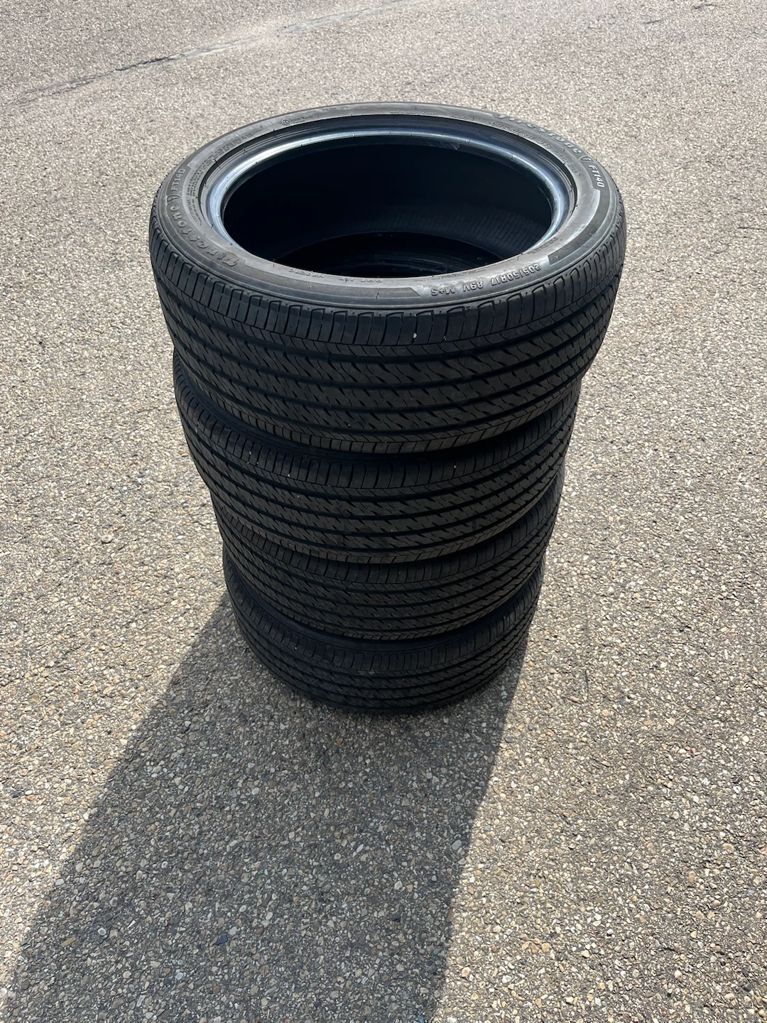 205/50R17 Firestone FT140
