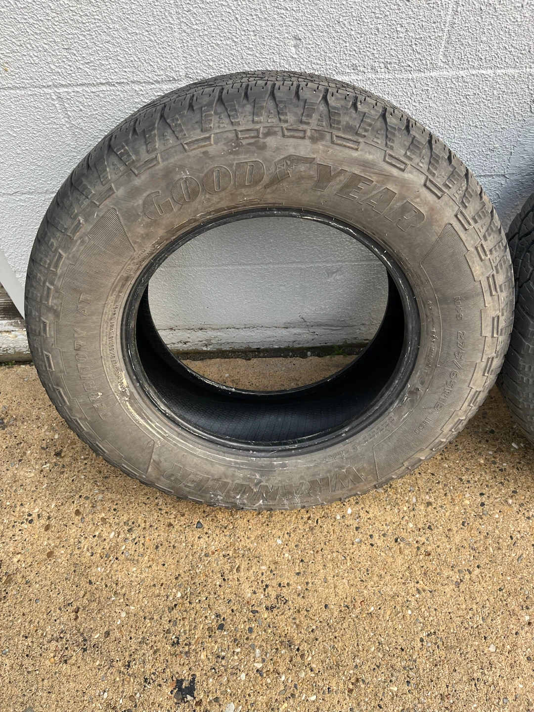 275/65R18 Goodyear Wrangler Territory AT - photo 3