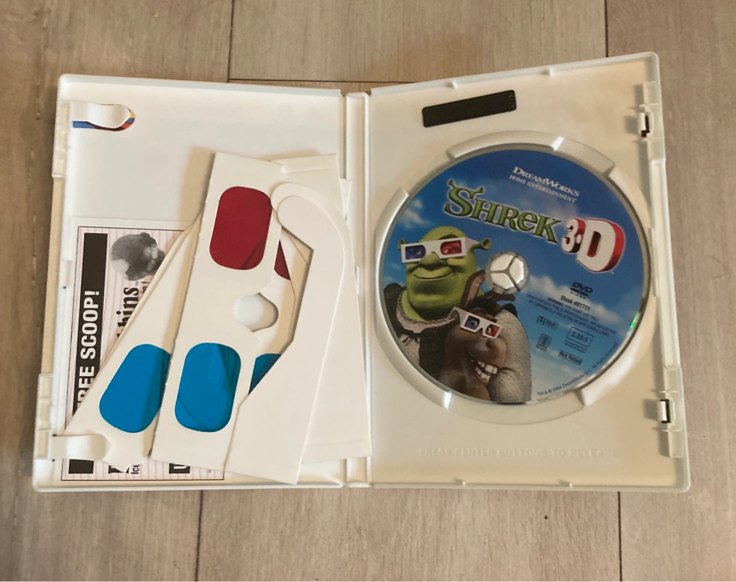 Shrek 3-D DVD - photo 3