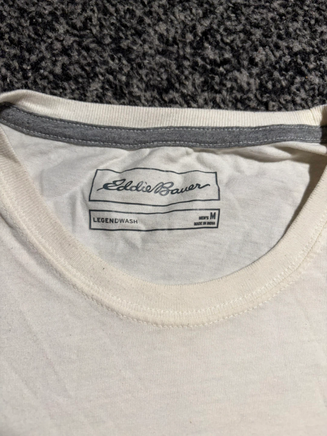 Eddie Bauer graphic tee - photo 3