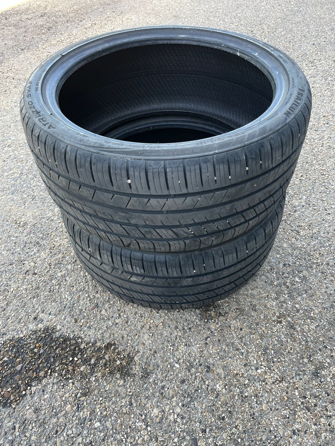 Two 255/35R19 Sailun Atrezzo SVA