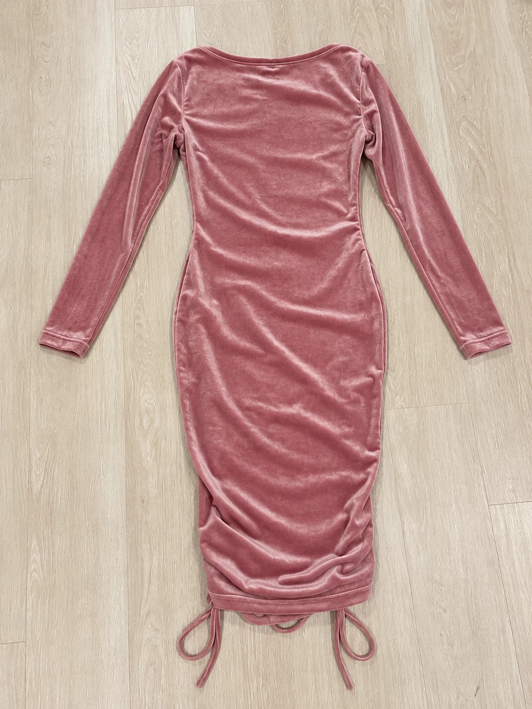 Pink Velvet Ruched Long Sleeve Dress - photo 2