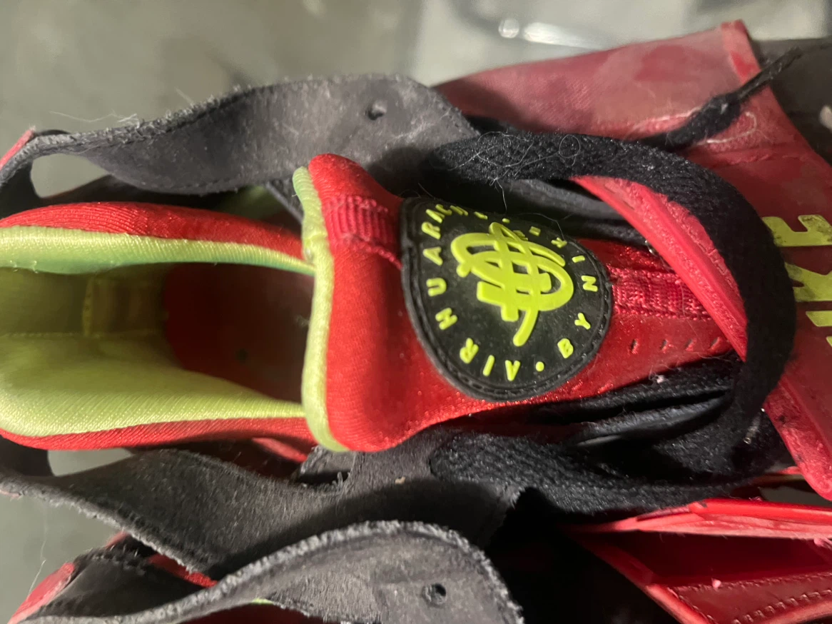 Nike Air Huarache Sneakers Black/Red/Green size 11 - photo 5
