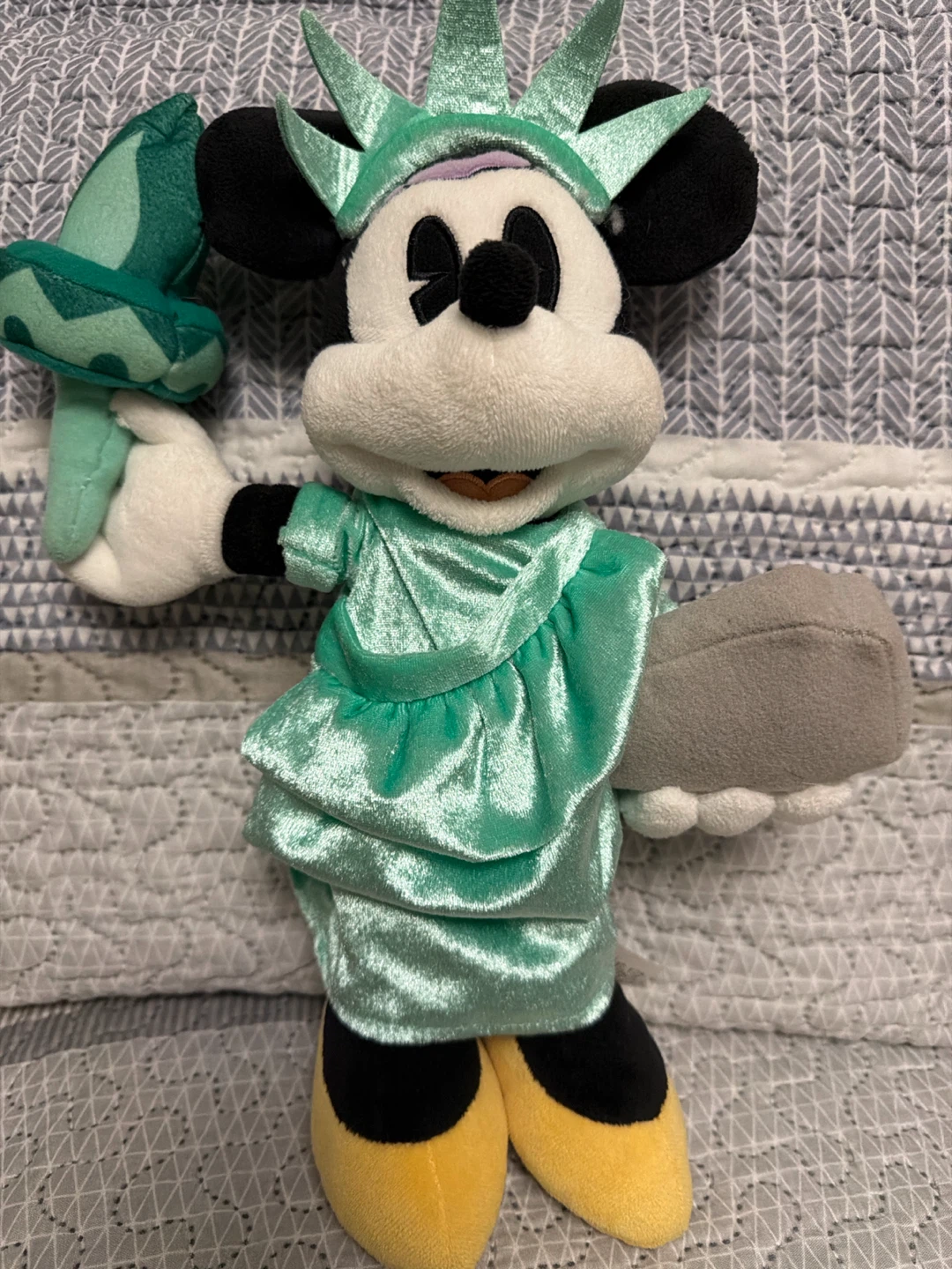 Disney Store Statue of Liberty Minnie Mouse Plush