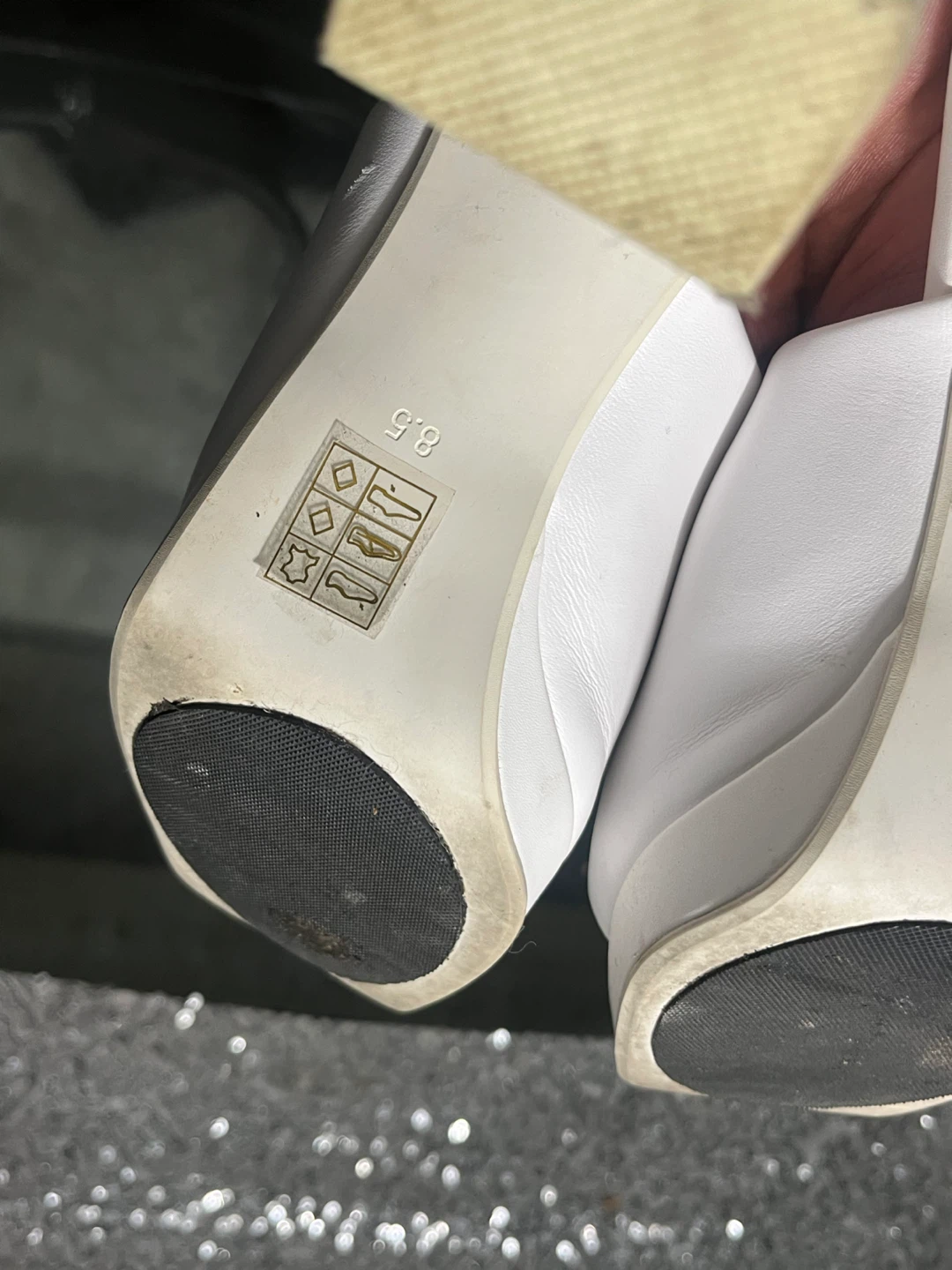 B2 White Square Toe Heeled Mules size 8.5 - photo 4