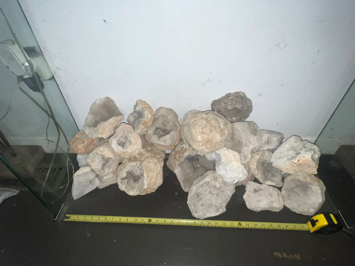 Collection of big quartz geodes 20$- 40$ each