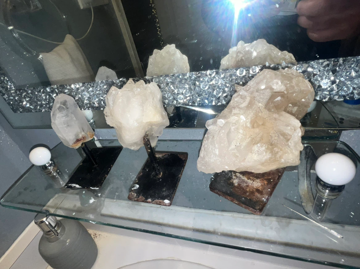 Set of 3 Crystal Decor Pieces 10$ each - photo 2