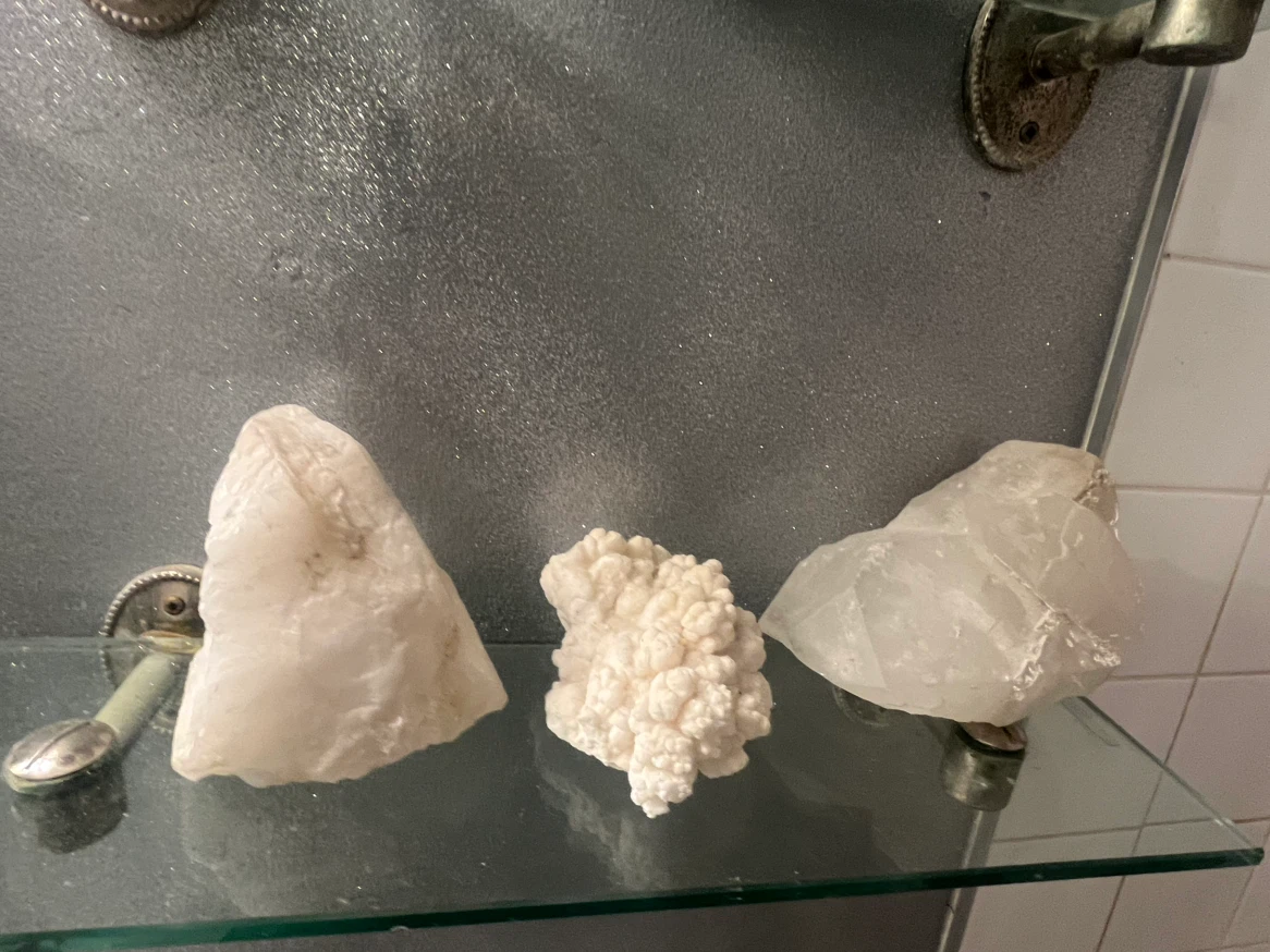 White Mineral Specimens 15$ each - photo 3
